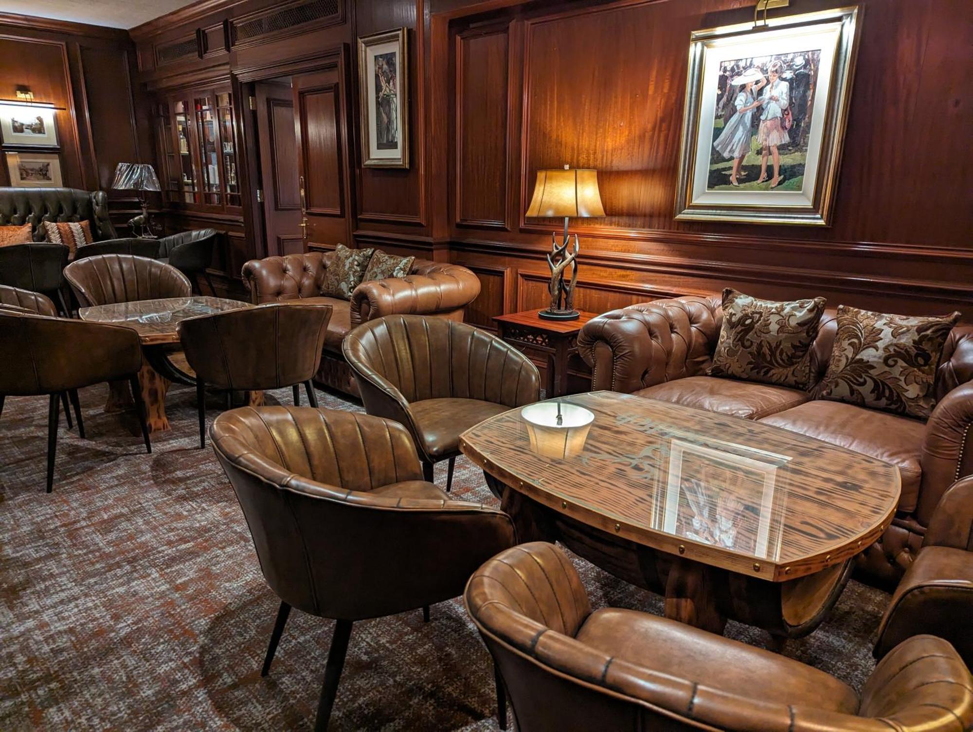 Swindon Blunsdon House Hotel, BW Premier Collection Bagian luar foto